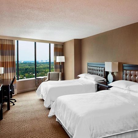 Sheraton Greensboro Quarto foto